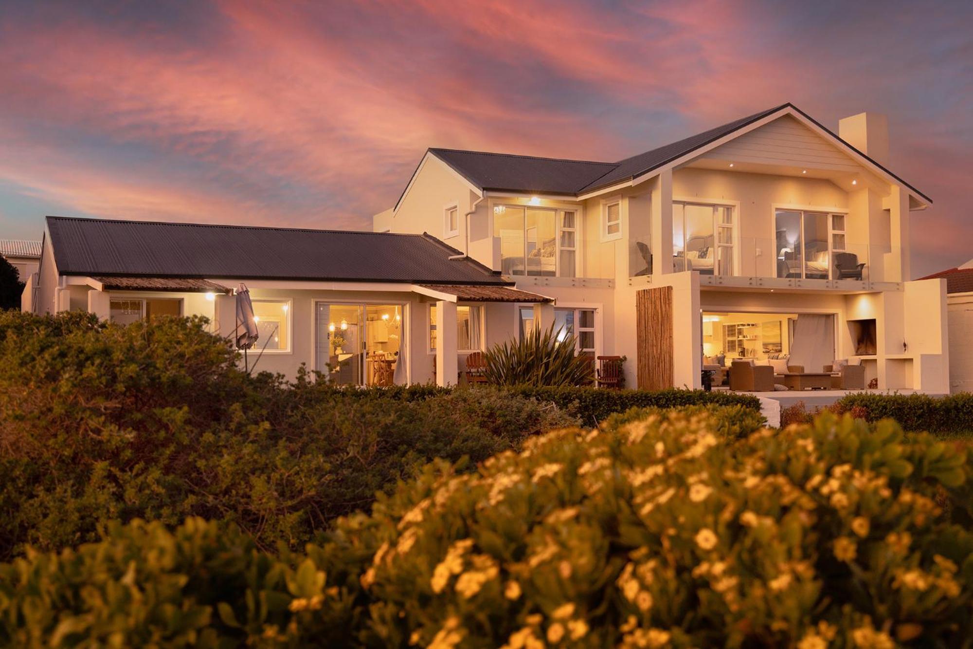 Seapearl Oceanfront Villa And Cottage Hermanus Exterior foto